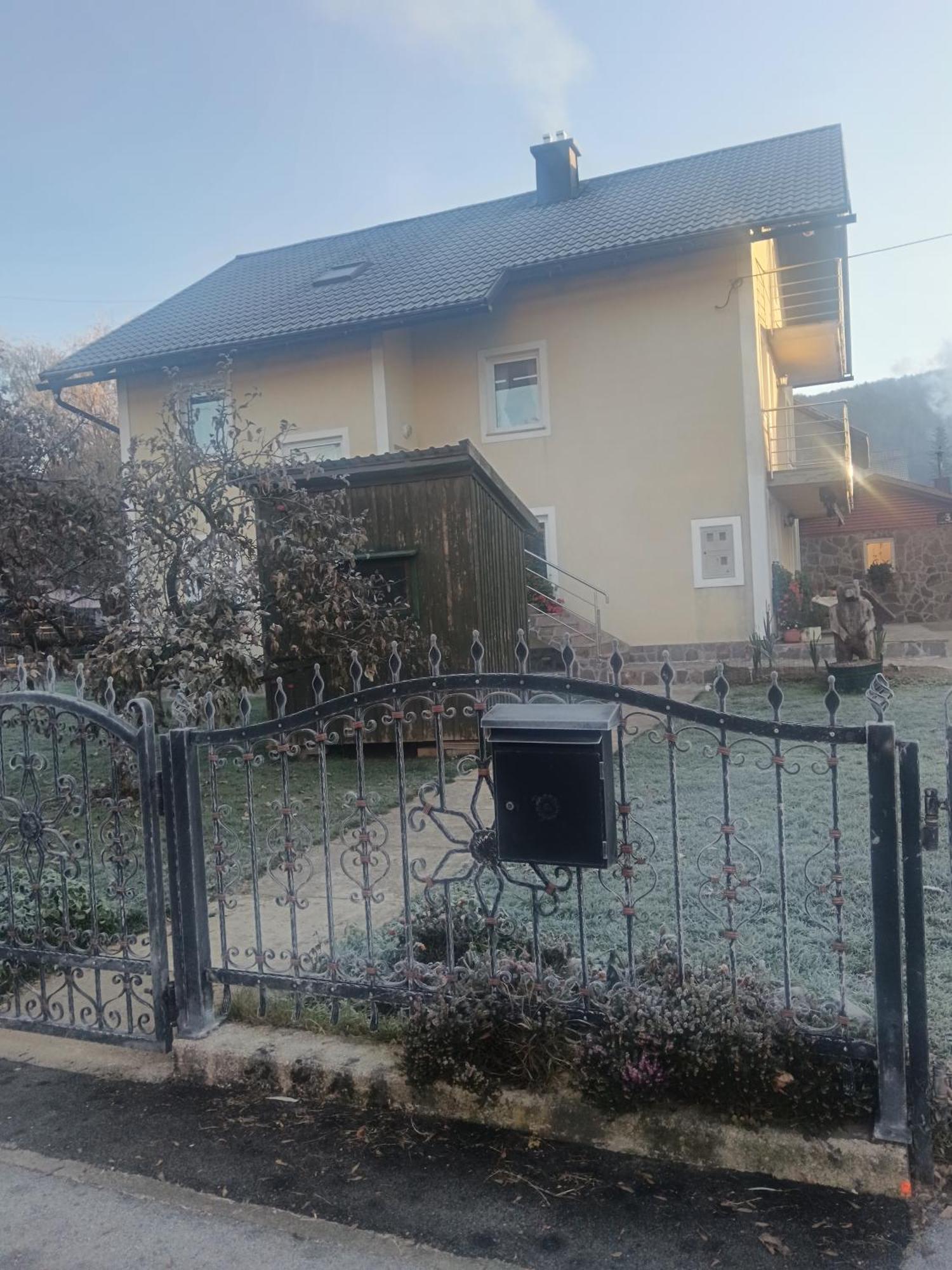 Drago Kremenjas Appartement Delnice Buitenkant foto